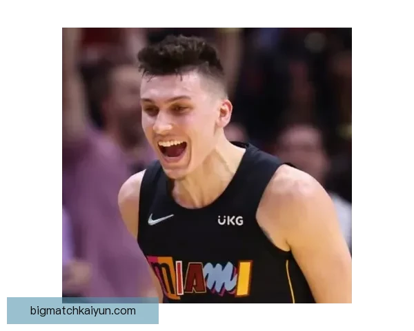 夸尔塔持续提升表现，成为球队引人关注的新星